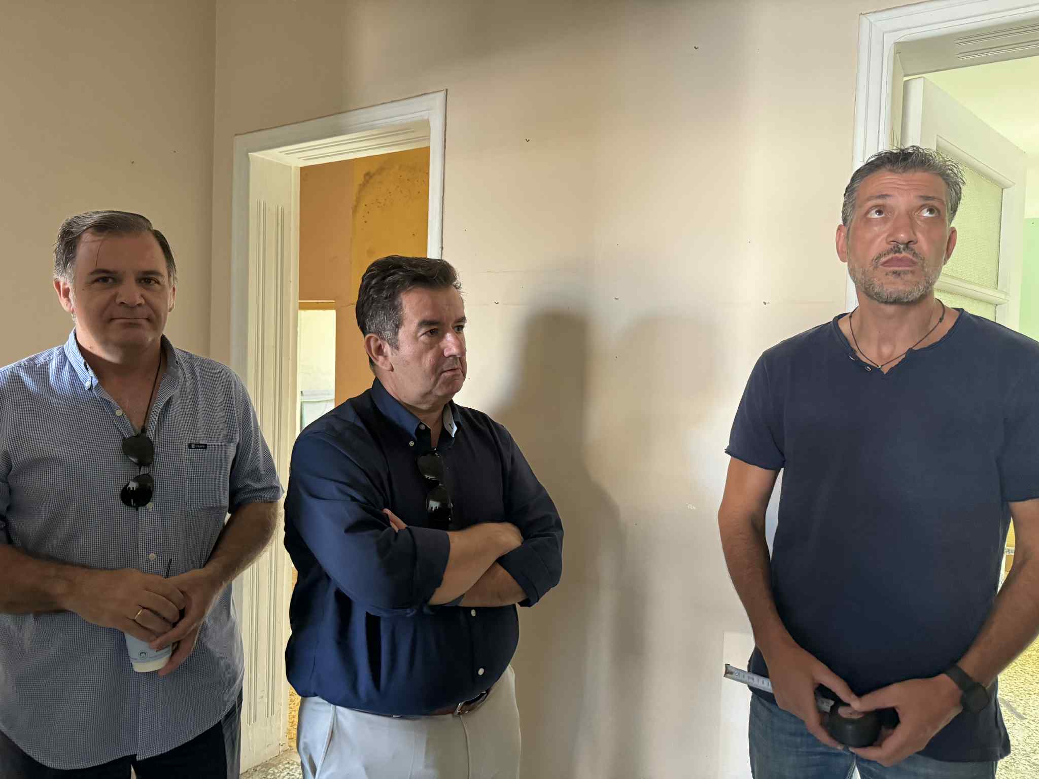 Αυτοψία στο κτίριο του νέου Τ.Α.Ε. Νέας Κίου από Υπουργείο, Δήμο και ΕΛ.ΑΣ.