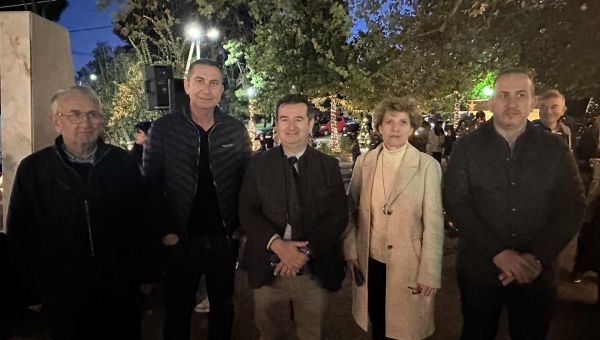 Στο Κεφαλάρι το πρώτο άναμμα δένδρου για τον Δήμο Άργους Μυκηνών!